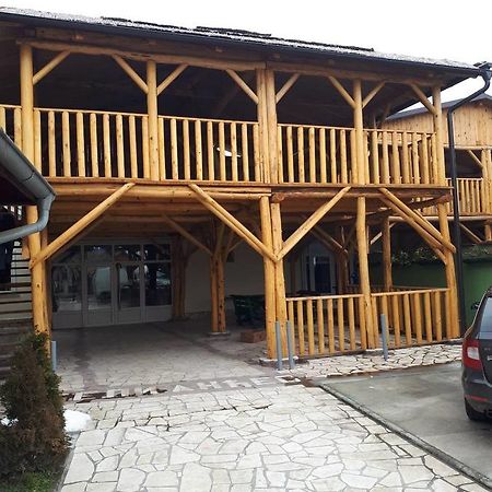 B&B Beli Andjeo Sremska Mitrovica Luaran gambar